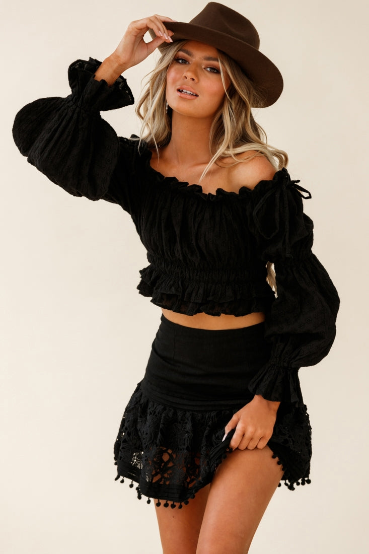 Taryn Bardot Top Black-Maymioy