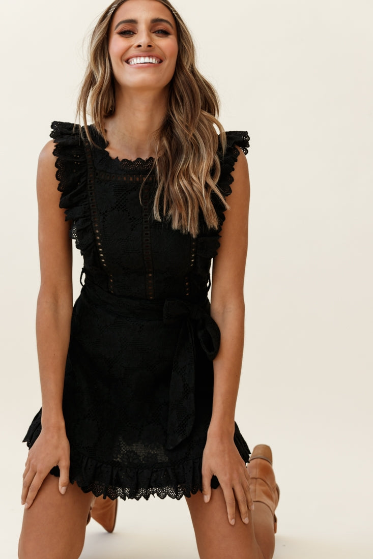 Prairie Crochet Frill Dress Black-Maymioy