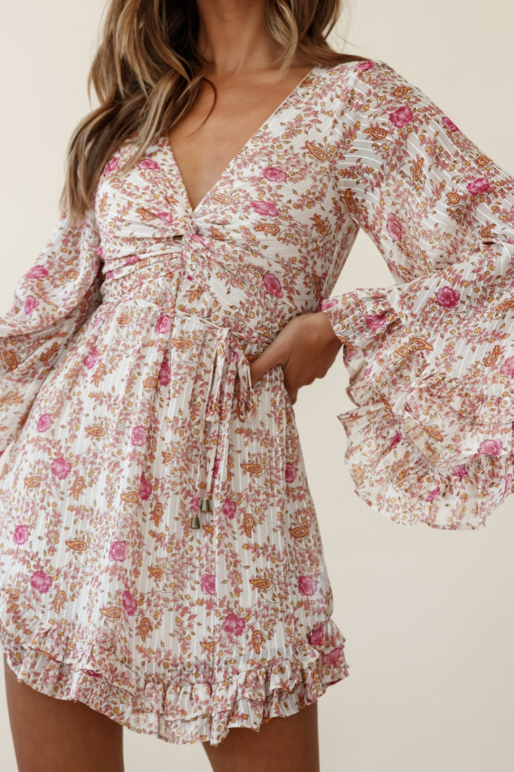 Perri Bell Sleeve Twist Knot Bust Dress Paisley Print Beige-Maymioy