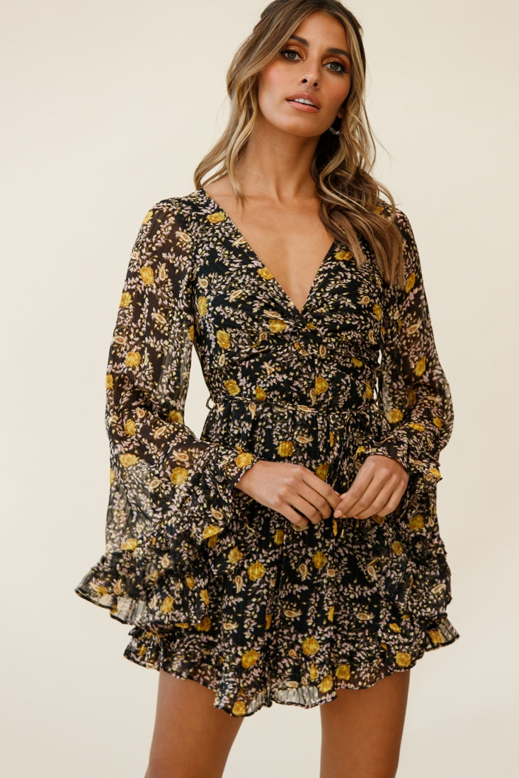 Perri Bell Sleeve Twist Knot Bust Dress Paisley Print Black-Maymioy