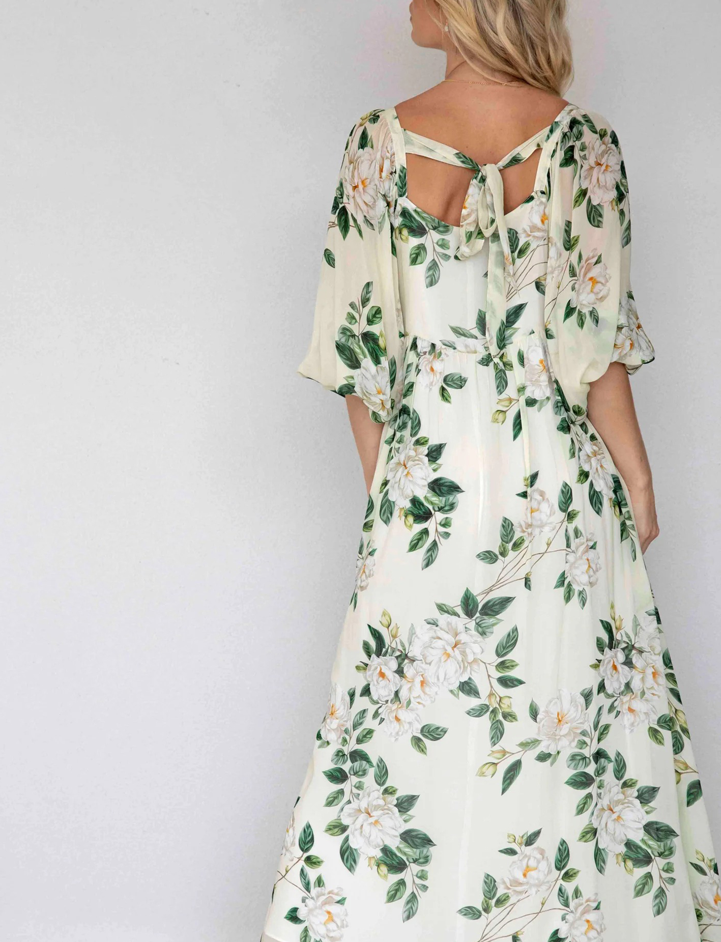 [Copy]New Arrivals🔥 Women's Printed V-Neck Bat Long Sleeve Dress Midi Length  Casual Regular