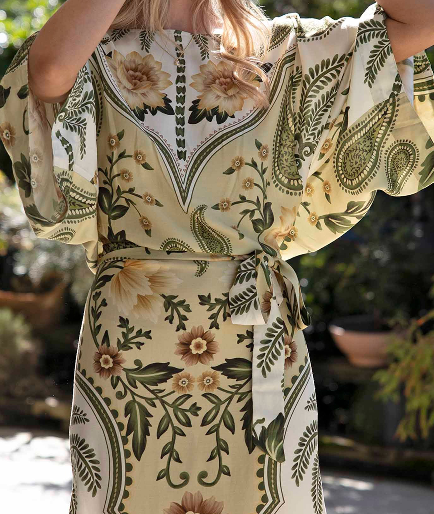 [Copy]New Arrivals🔥 Women's Printed V-Neck Bat Long Sleeve Dress Midi Length  Casual Regular