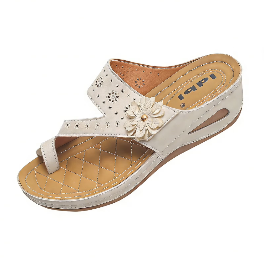 Vintage Floral Wedge Slides – Arch Support & No-Hassle Slip-On Style