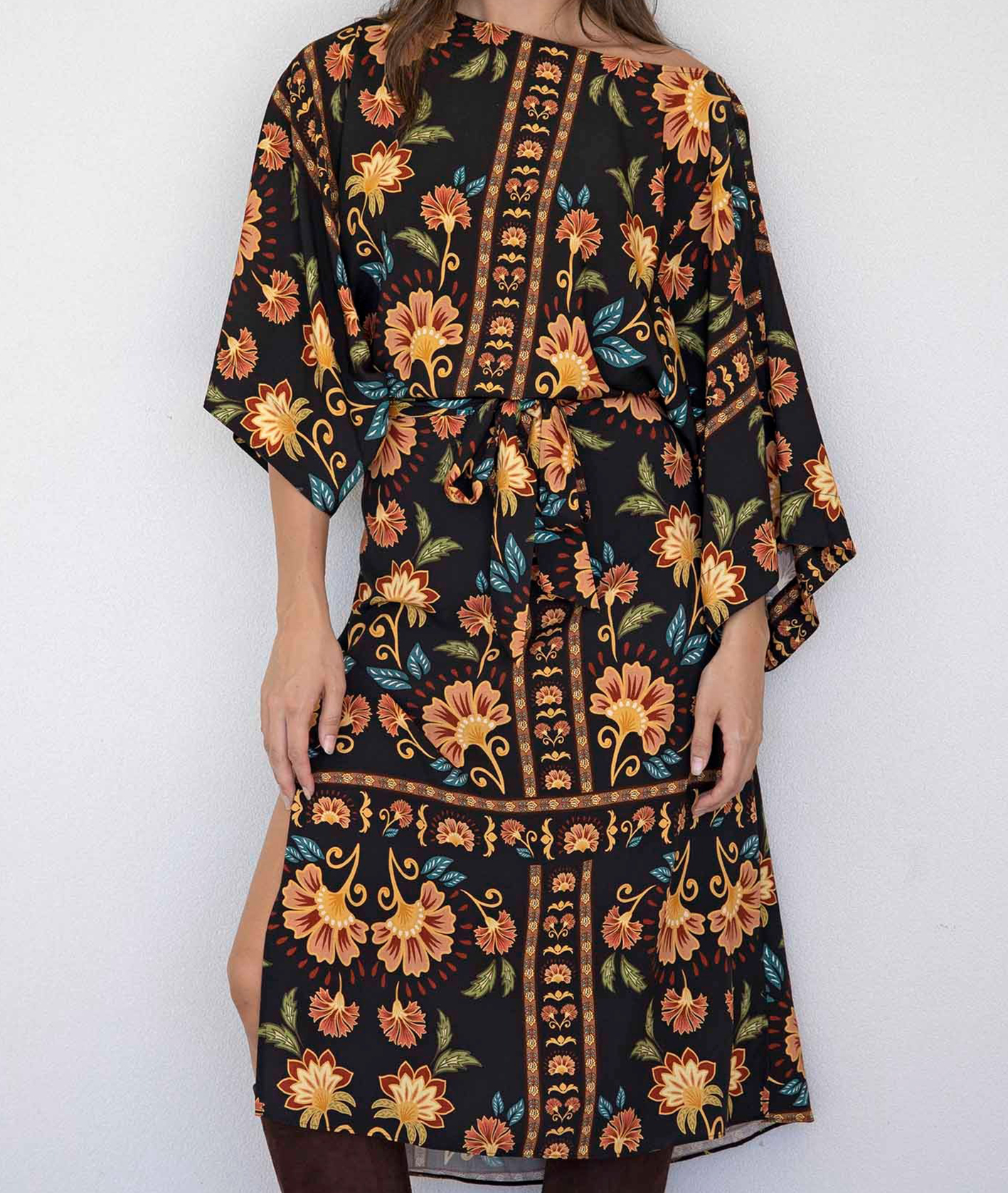 [Copy]New Arrivals🔥 Women's Printed V-Neck Bat Long Sleeve Dress Midi Length  Casual Regular