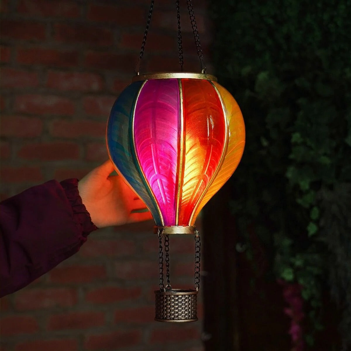 🎁 Limited-time offer 🔥Solar Cool Flame XL Hanging Rainbow Balloon Lantern