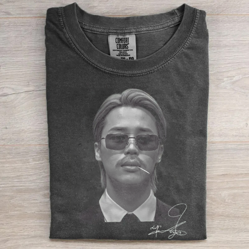 Kpop Boy Group Vintage Graphic T-shirt