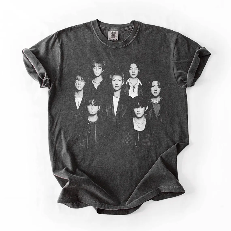 Kpop Boy Group Vintage T-shirt