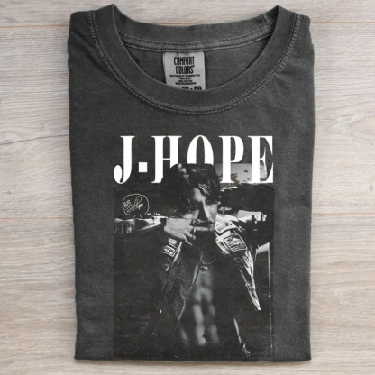 Kpop Boy Group Vintage Graphic T-shirt