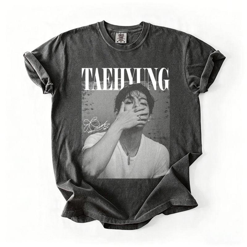 Kpop Boy Group Vintage Graphic T-shirt