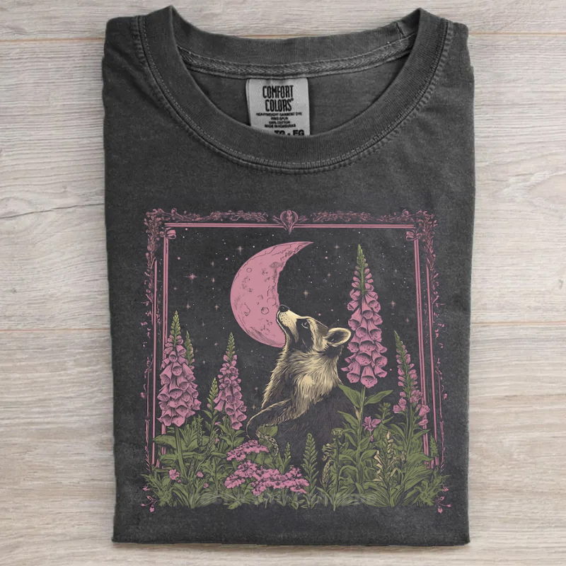 Racoon Vintage Floral T-shirt