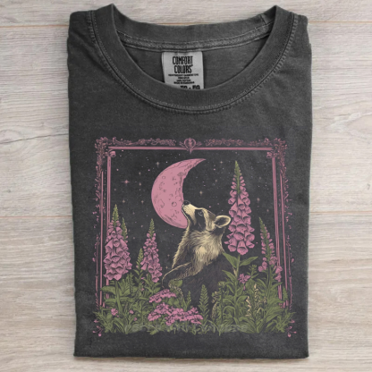 Racoon Vintage Floral T-shirt