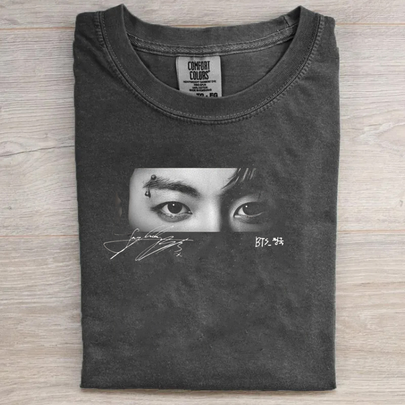 Famous Boy Group Graphic T-shirt