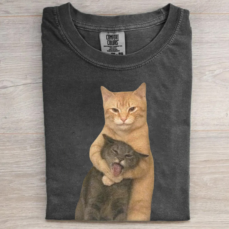 Funny Hugging Cats Vintage T-shirt