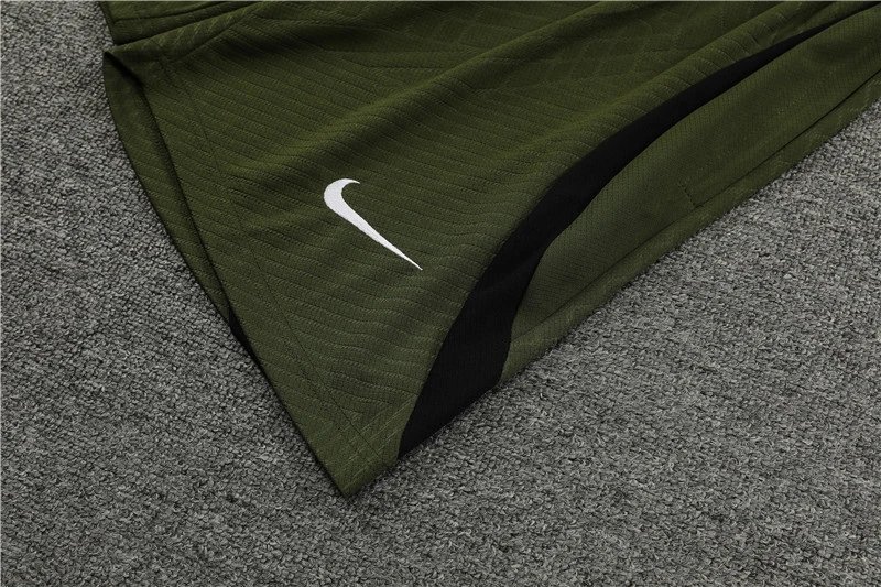 High quality jersey short sleeved kit for Barcelona