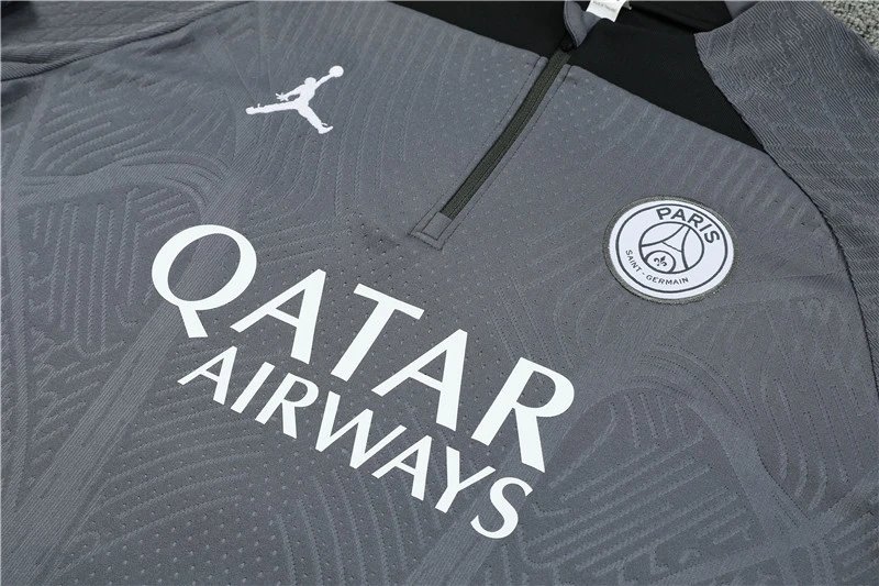 High quality jersey long sleeved set Jordan Paris (contact WhatsApp:+18030258501, if size recommendation is needed)