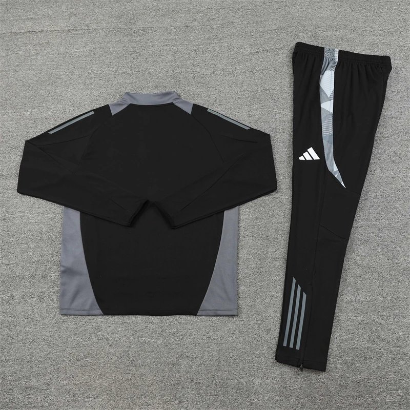 High quality jersey set from Italy