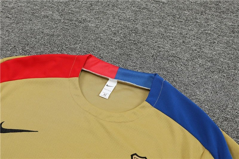High quality jersey short sleeved kit for Barcelona