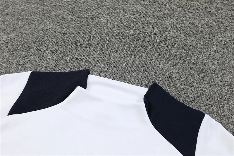High quality jersey long sleeved set for Real Madrid