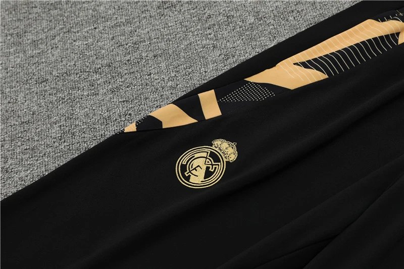 High quality jersey long sleeved set for Real Madrid