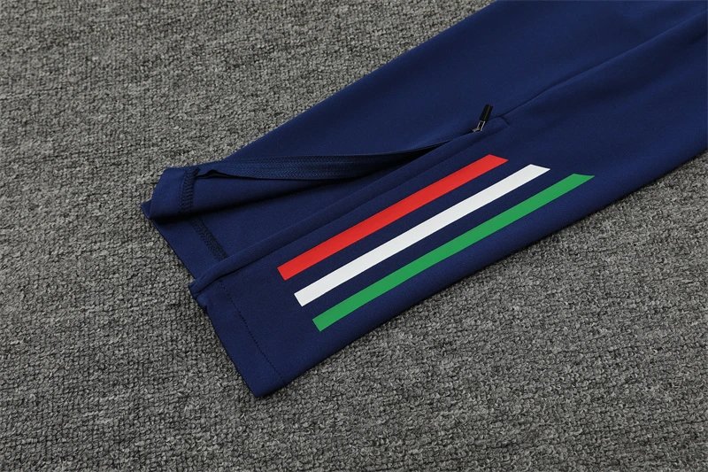High quality jersey set from Italy