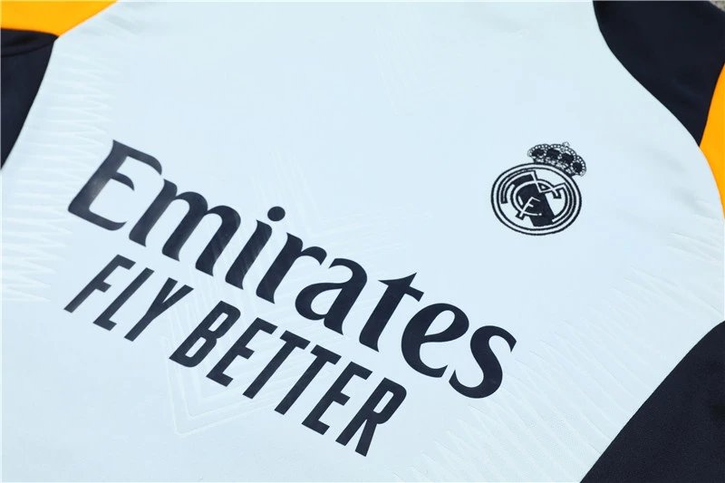 High quality jersey long sleeved set for Real Madrid