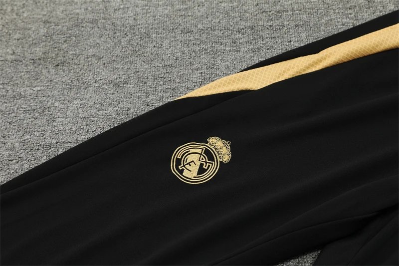 High quality jersey long sleeved set for Real Madrid