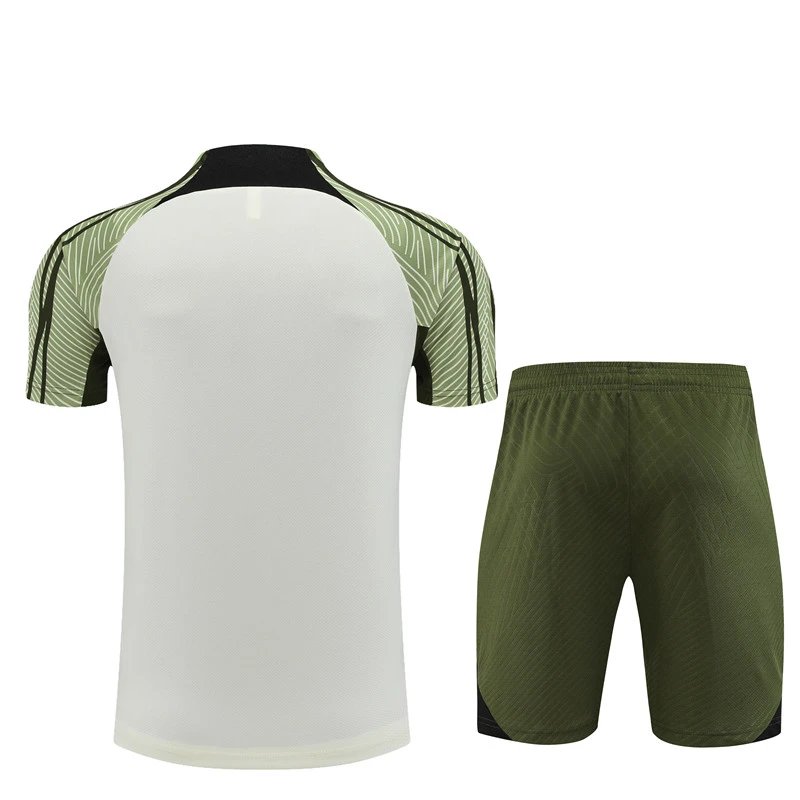 High quality jersey short sleeved kit for Barcelona