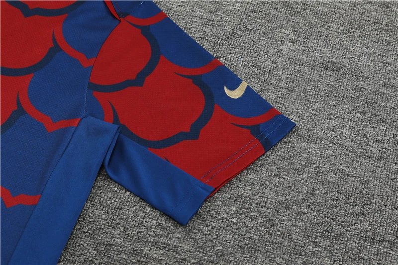 High quality jersey short sleeved kit for Barcelona