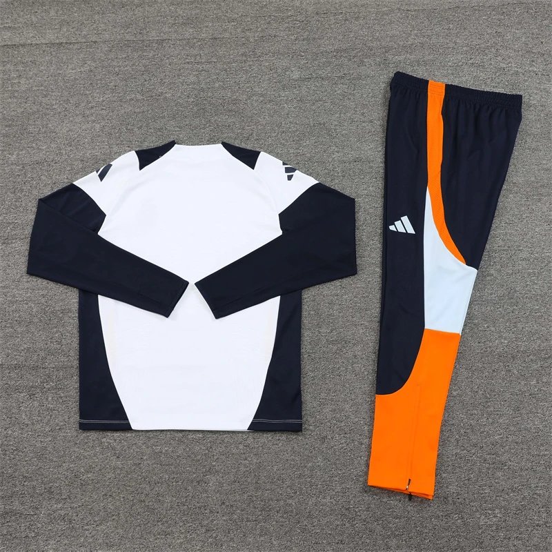 High quality jersey long sleeved set for Real Madrid