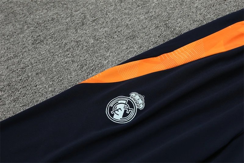 High quality jersey long sleeved set for Real Madrid