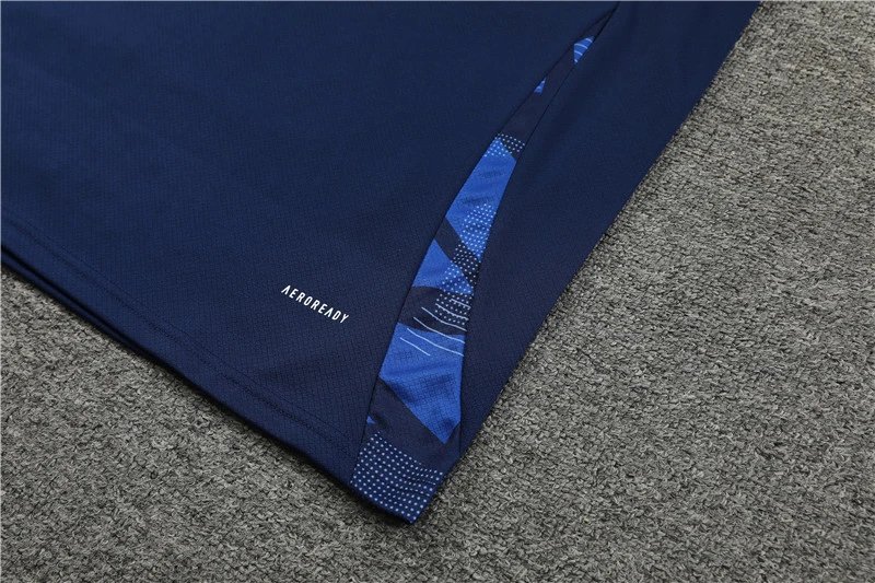 High quality jersey set from Italy