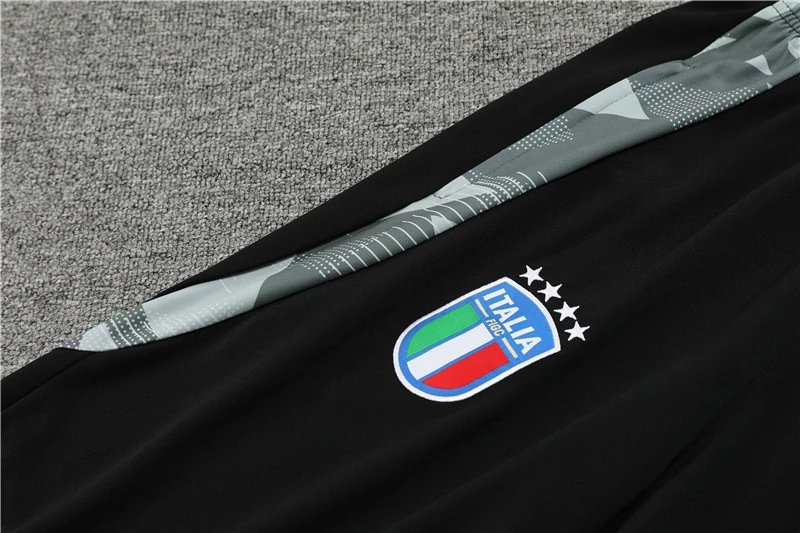 High quality jersey set from Italy