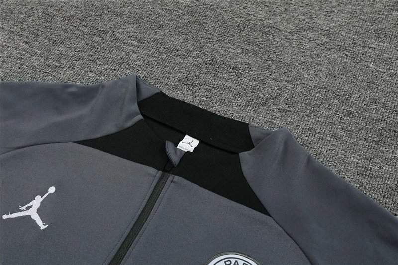 High quality jersey long sleeved set Jordan Paris (contact WhatsApp:+18030258501, if size recommendation is needed)