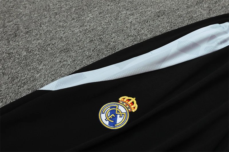 High quality jersey long sleeved set for Real Madrid