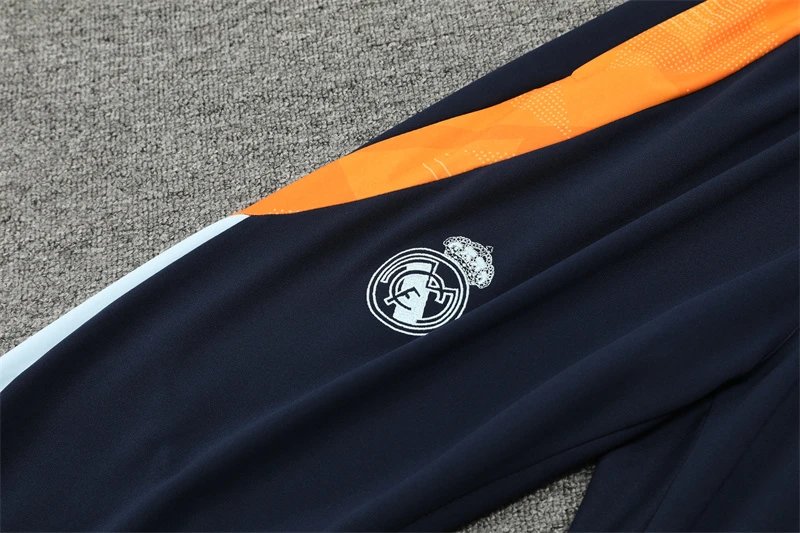 High quality jersey long sleeved set for Real Madrid