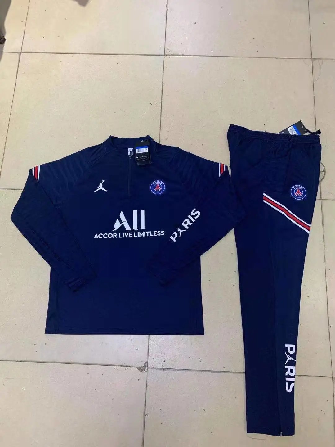 High quality jersey long sleeved set Jordan Paris (contact WhatsApp:+18030258501, if size recommendation is needed)