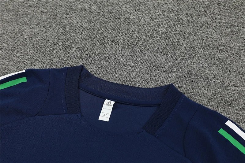 High quality jersey set from Italy