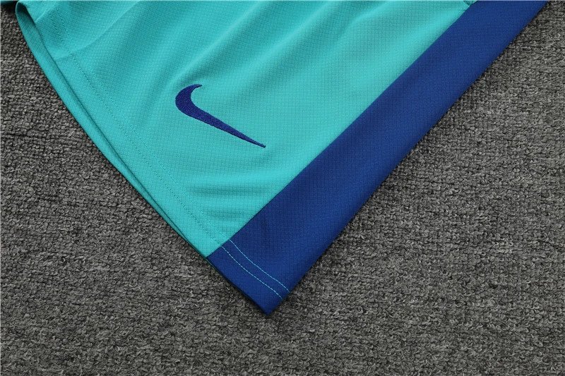 High quality jersey short sleeved kit for Barcelona