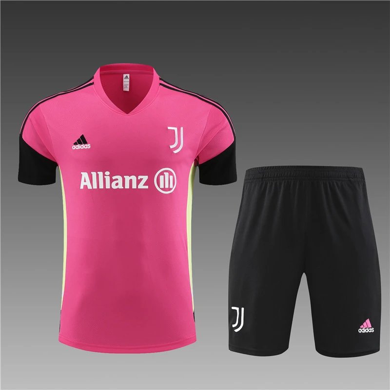 High quality jersey set for Juventus (contact WhatsApp:+18030258501, if you need size recommendation)