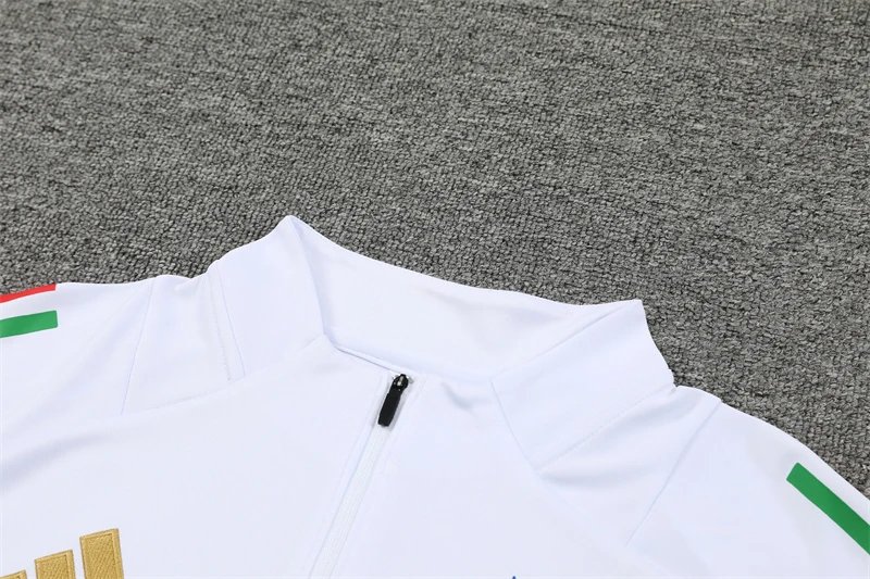 High quality jersey set from Italy