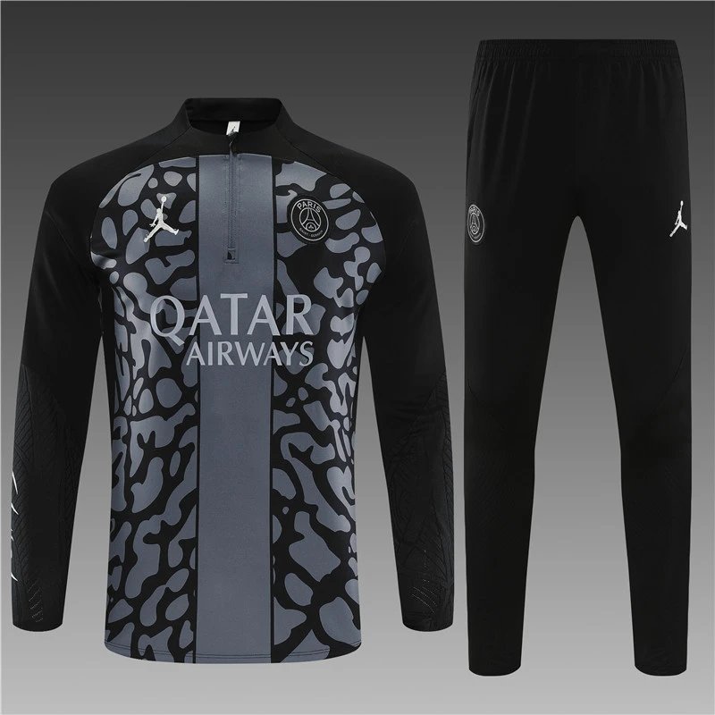 High quality jersey long sleeved set Paris