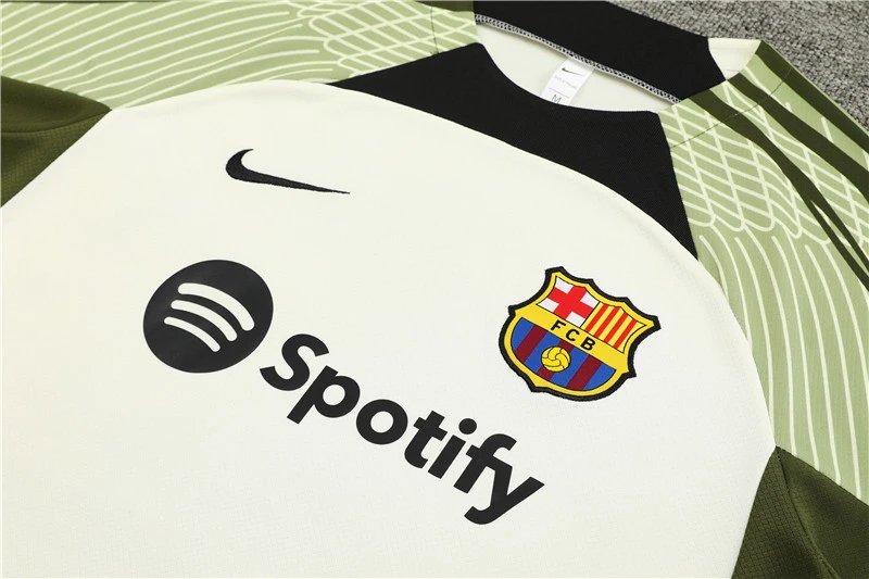 High quality jersey short sleeved kit for Barcelona
