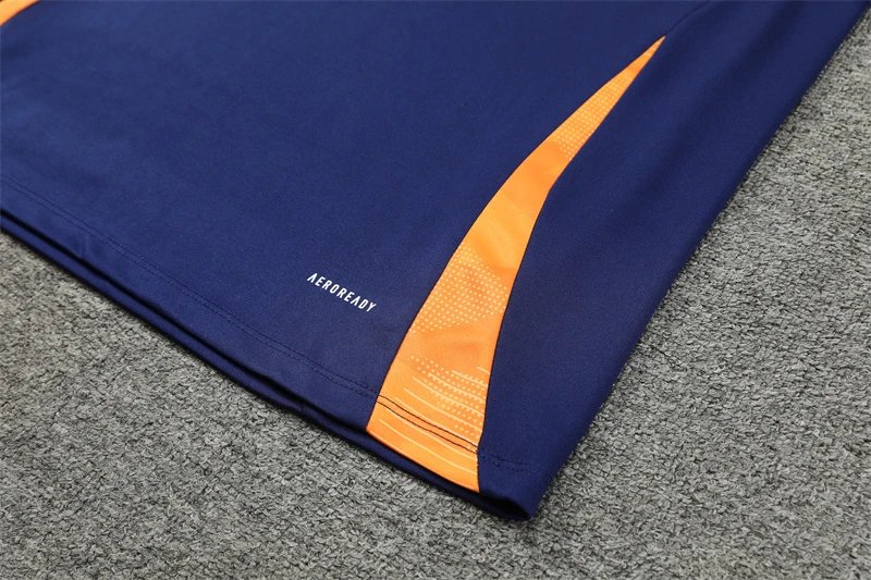 High quality jersey set for Juventus (contact WhatsApp:+18030258501, if you need size recommendation)