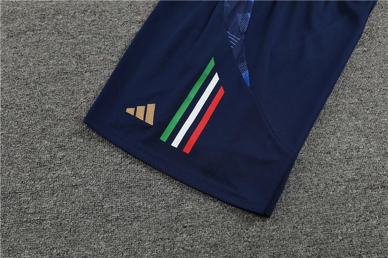 High quality jersey set from Italy