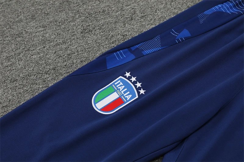 High quality jersey set from Italy