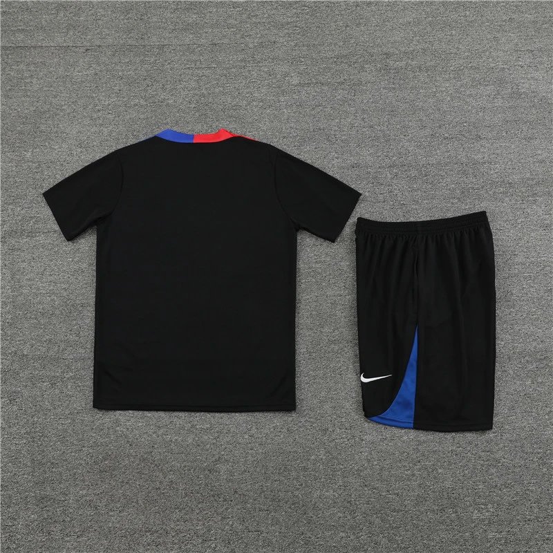 High quality jersey short sleeved kit for Barcelona
