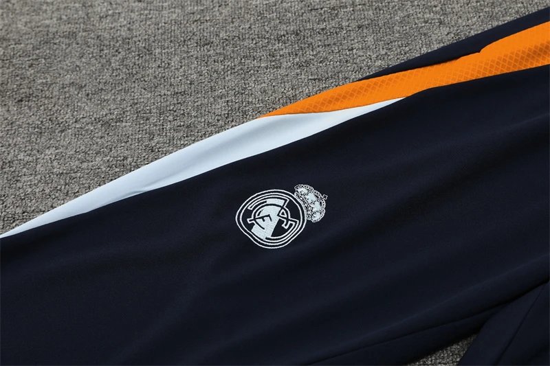High quality jersey long sleeved set for Real Madrid