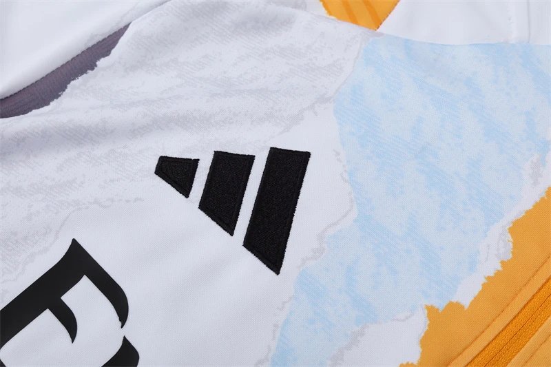High quality jersey long sleeved set for Real Madrid