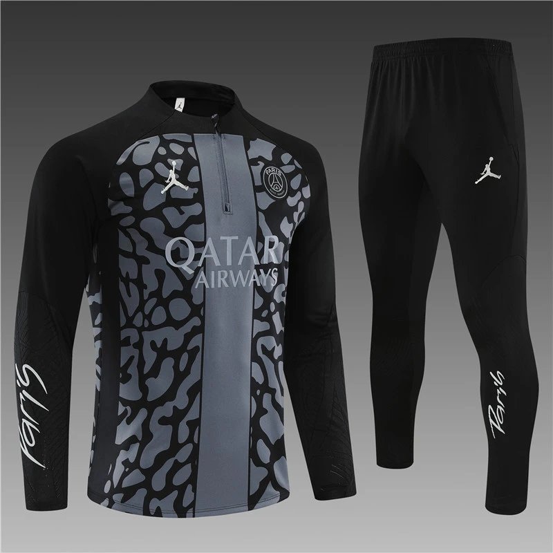 High quality jersey long sleeved set Paris