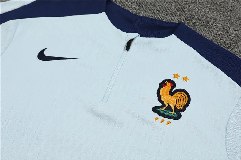 High quality jersey set from France